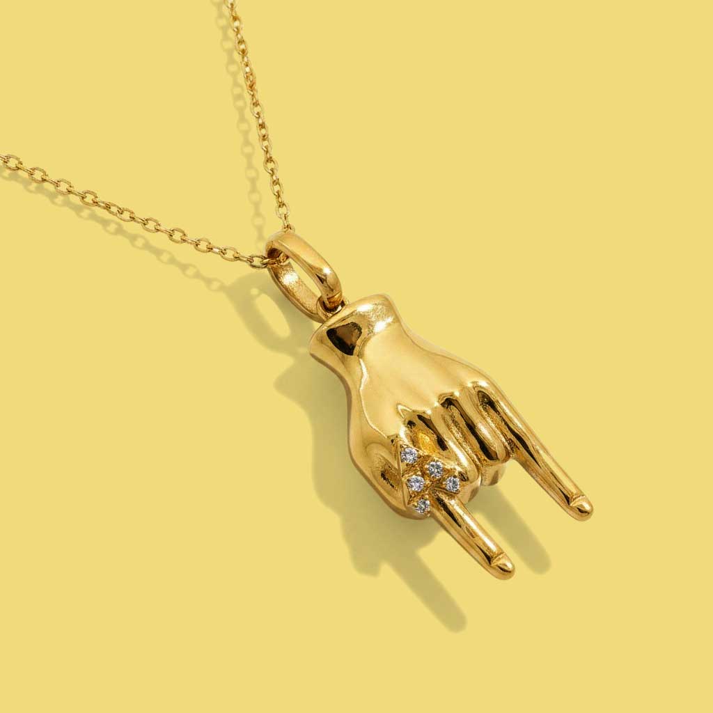 Mano Cornuto Pendant