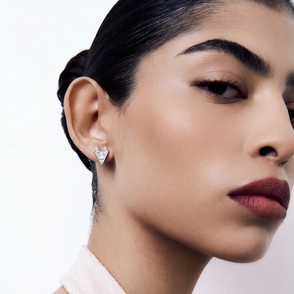 Les boucles d’oreilles Volpina