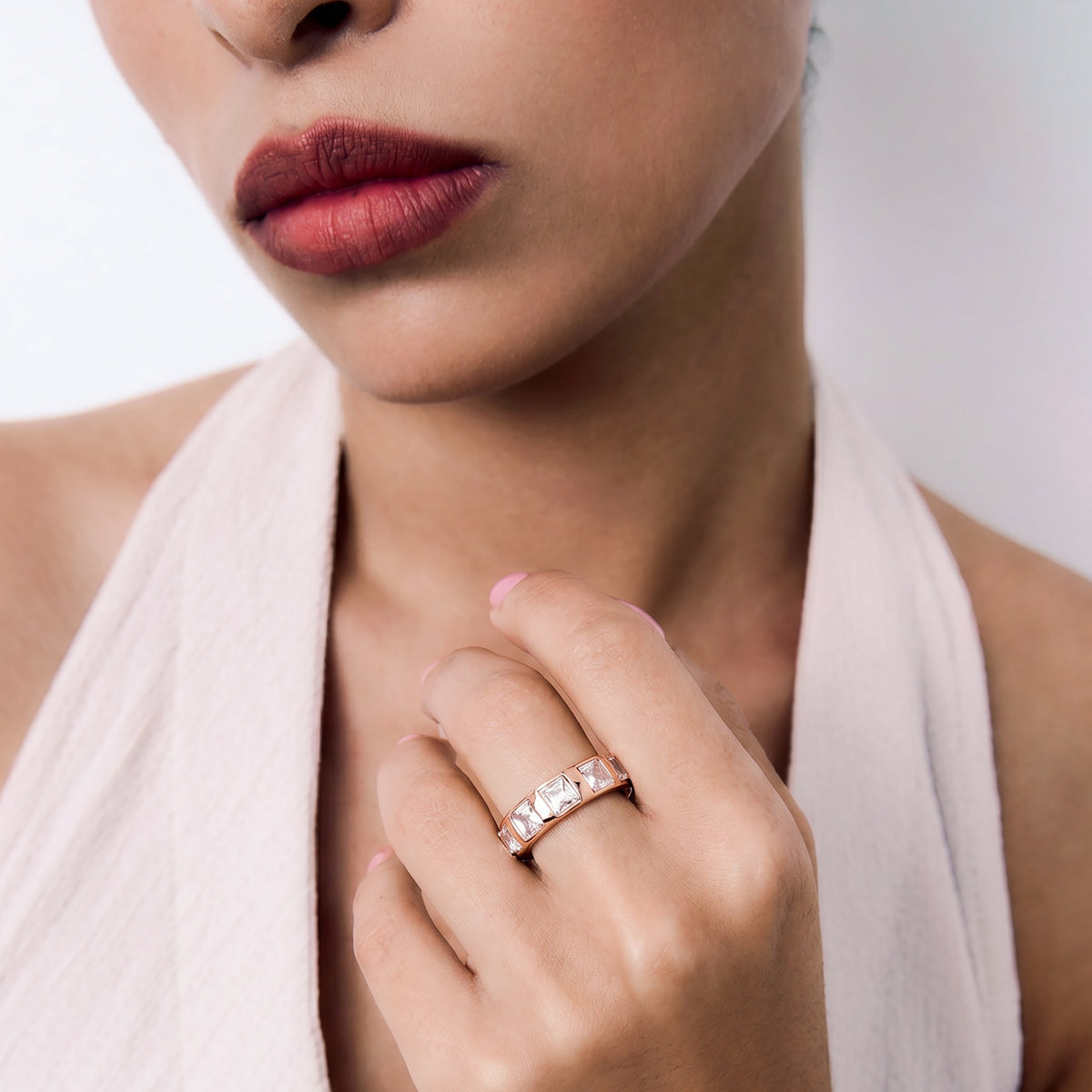 L’anello a fascia Piramide