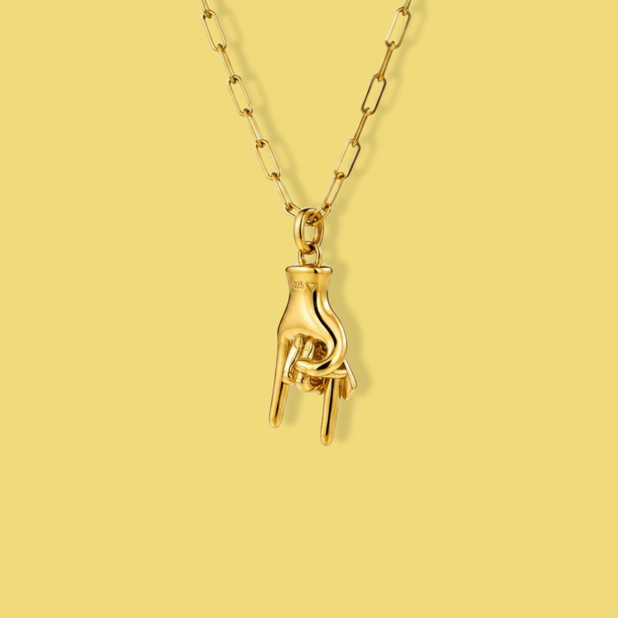 Mano Cornuto Pendant