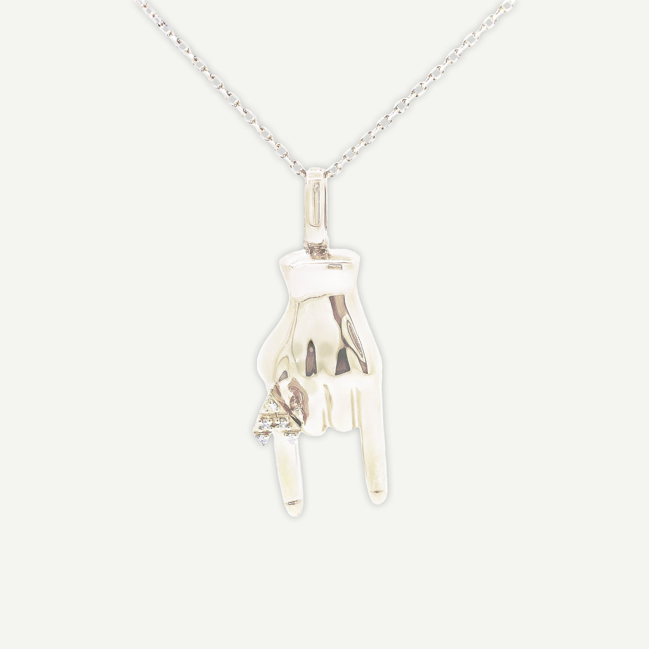 Mano Cornuto Pendant
