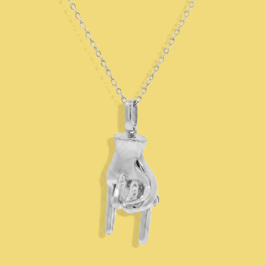 Mano Cornuto Pendant