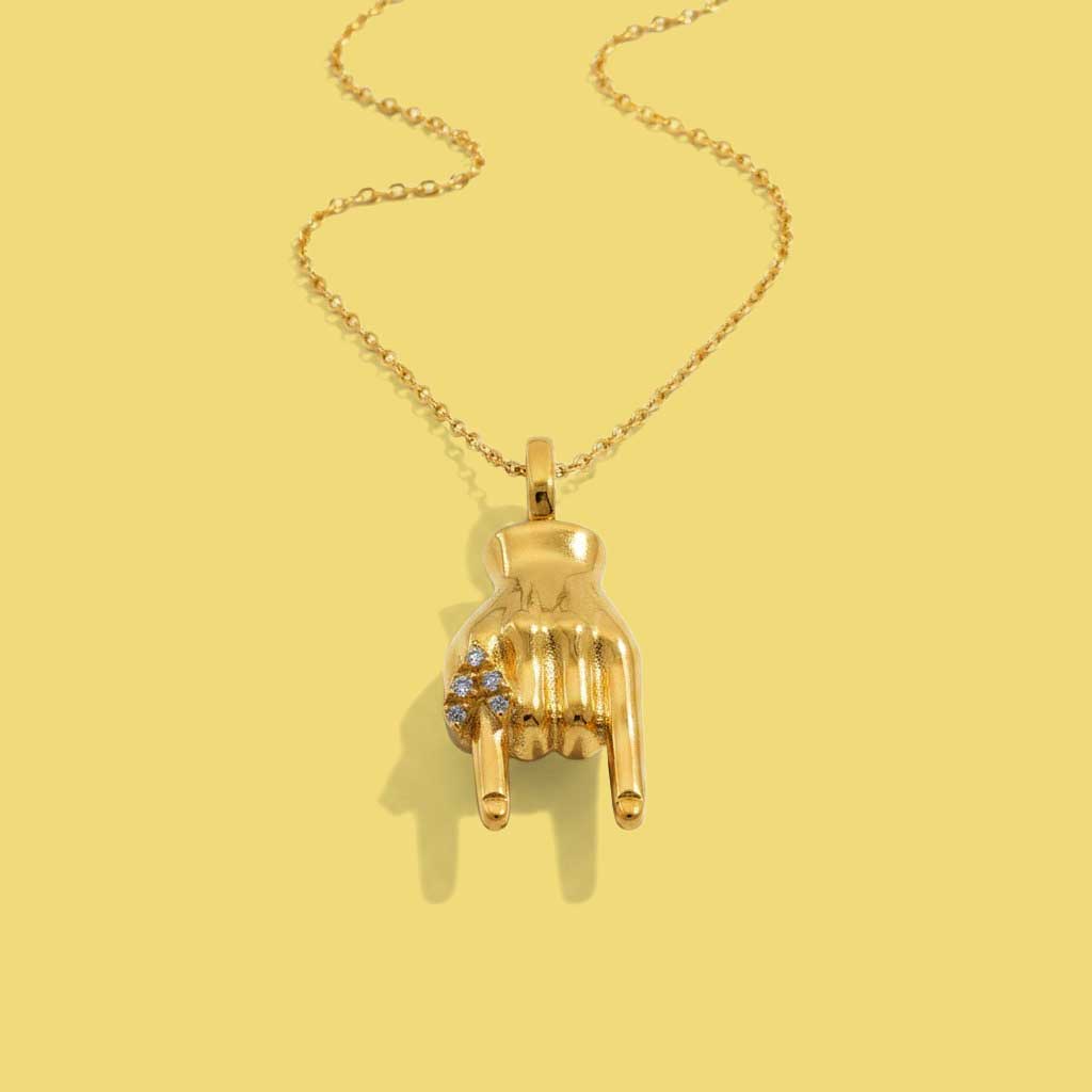 Mano Cornuto Pendant